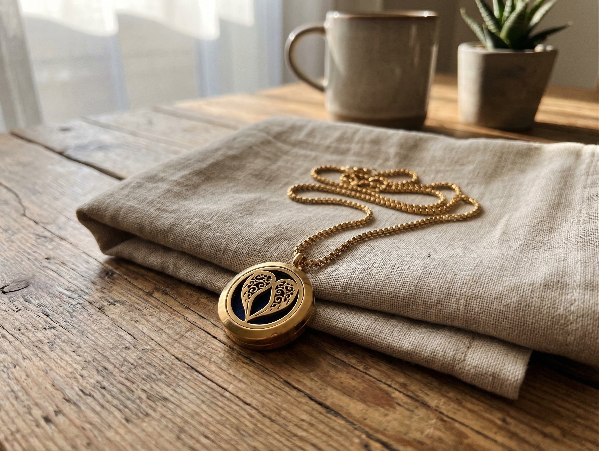 Luxury Aroma Diffuser Necklace