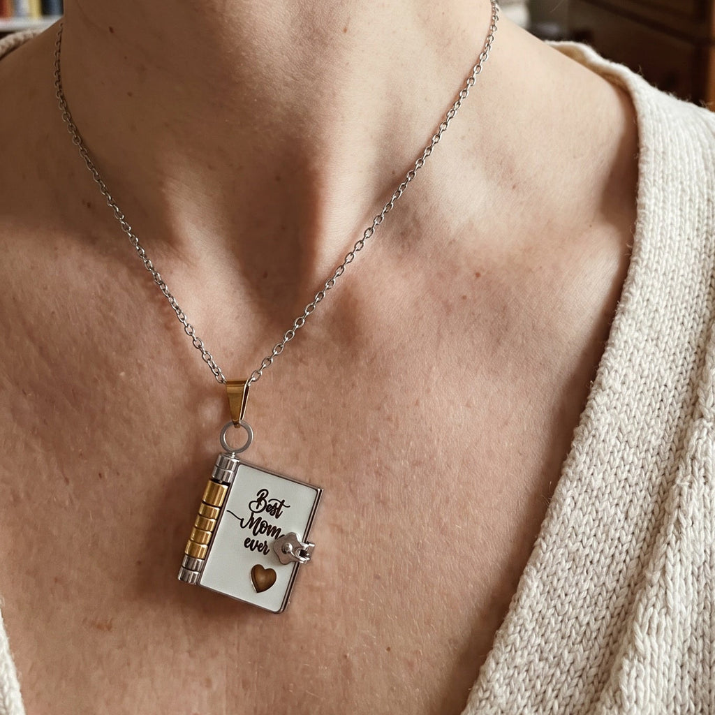LetterBook | Memory Necklace